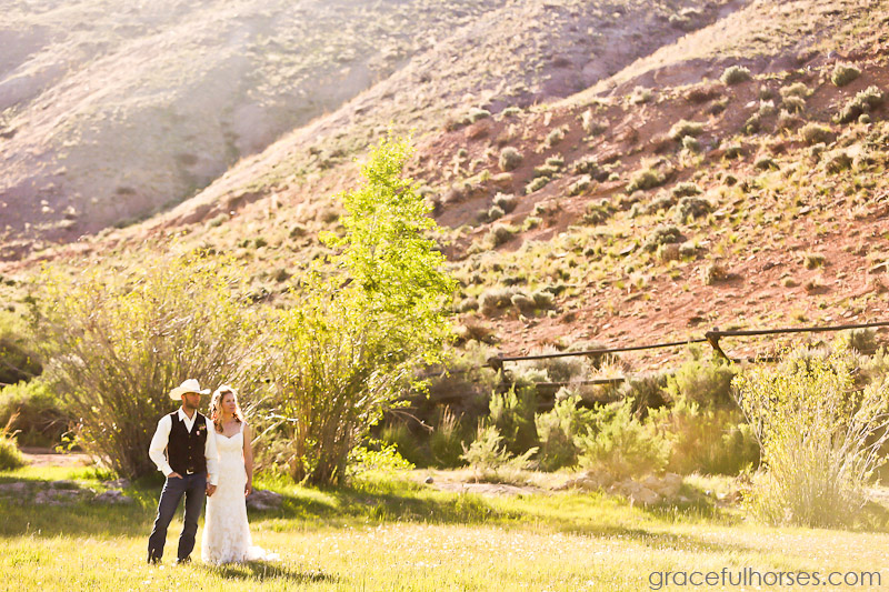 Wedding couple at the Lazy L&B Ranch